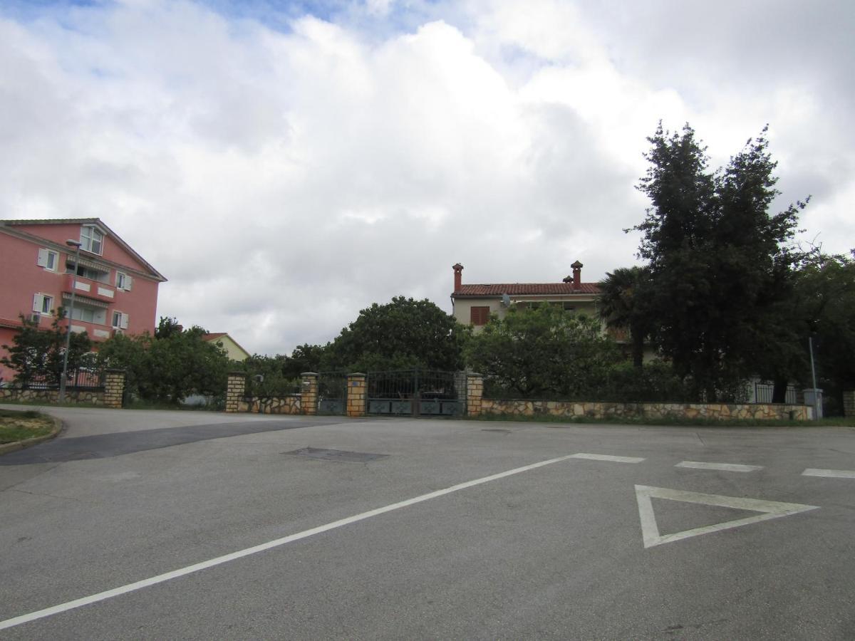Green garden apartments Rovinj Buitenkant foto