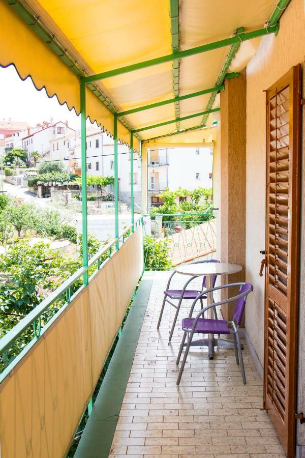 Green garden apartments Rovinj Buitenkant foto